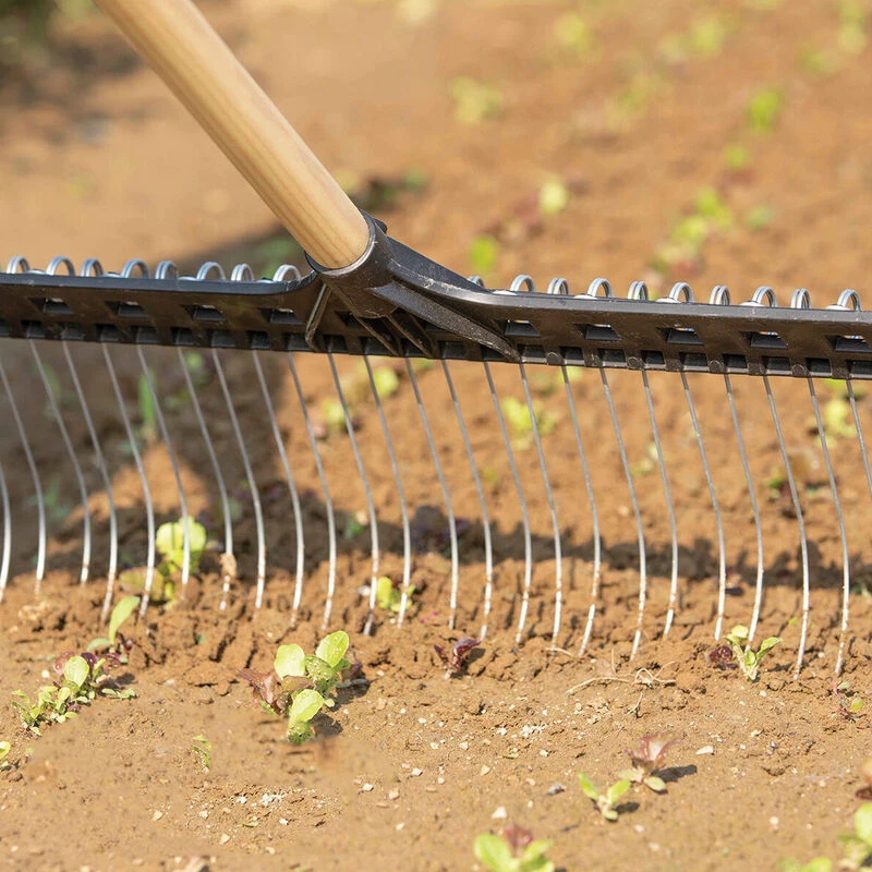 Tine Weeding Rake – 21"