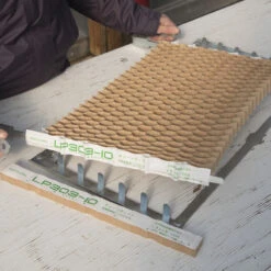 Paper Chain Pots – 4" Spacing, 75 Count